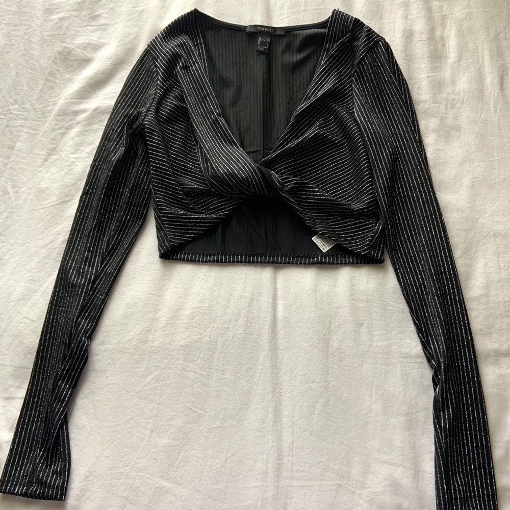 Black sequence crop top